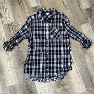 Aeropostale - Women’s Oversize Gauzy Button Up Long Sleeve Top - Size M